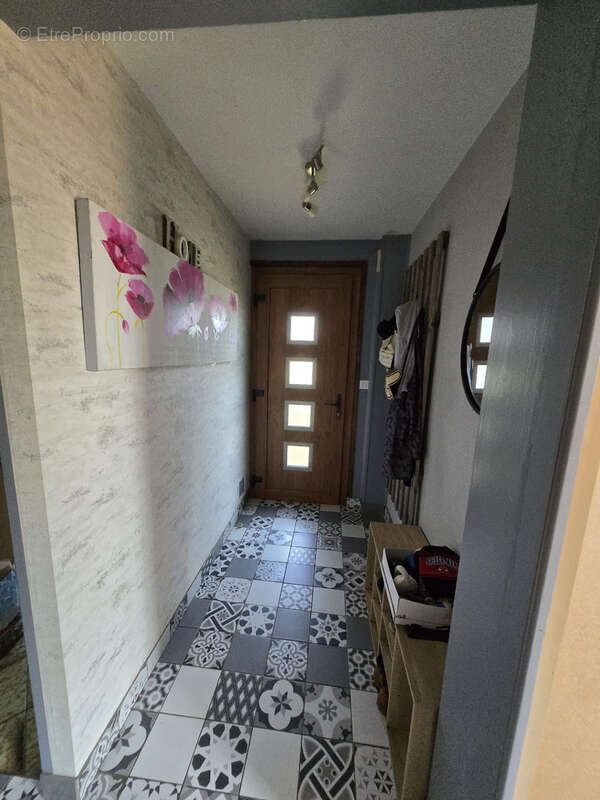 Maison à ARC-SOUS-CICON