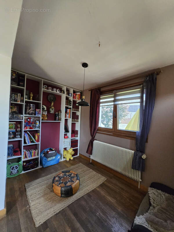 Maison à ARC-SOUS-CICON