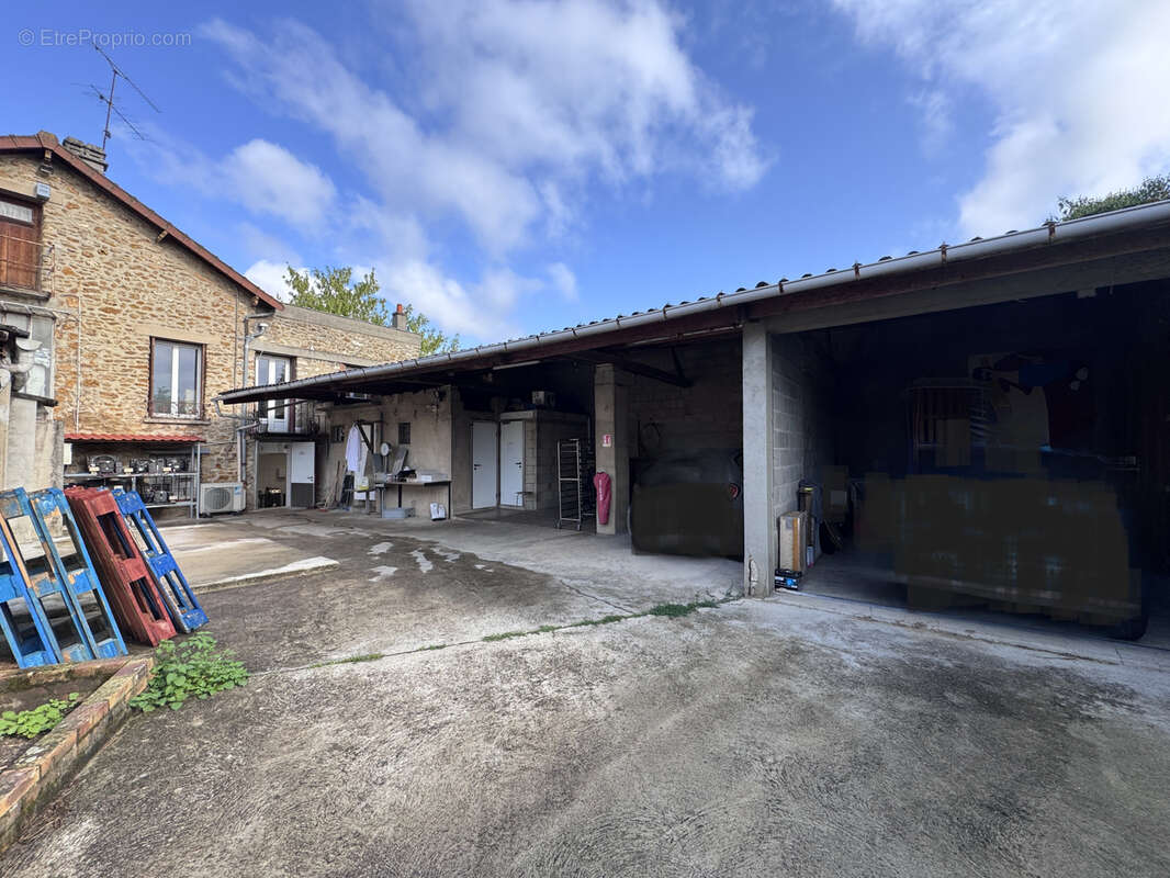 Appartement à SAINT-FARGEAU-PONTHIERRY