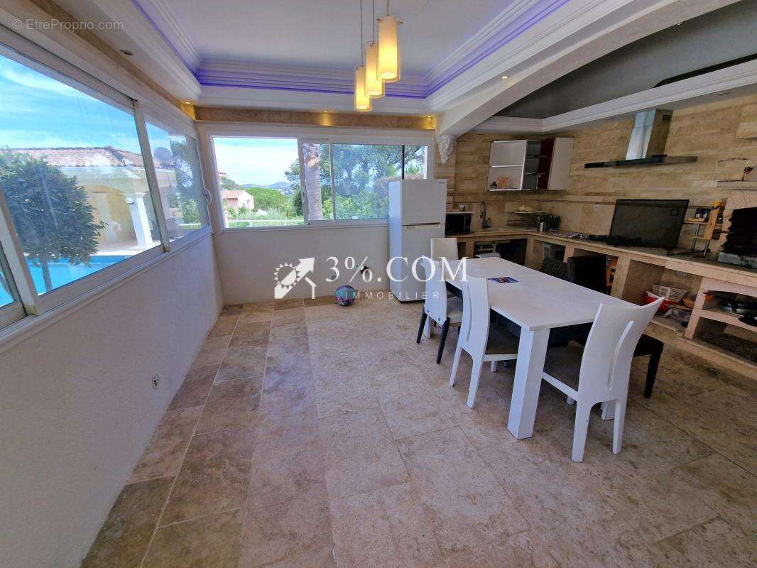 Maison à FREJUS