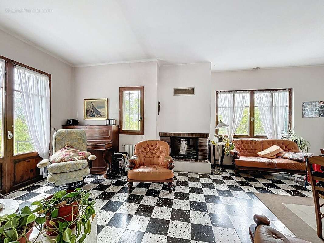 Maison à CASTELNAU-LE-LEZ