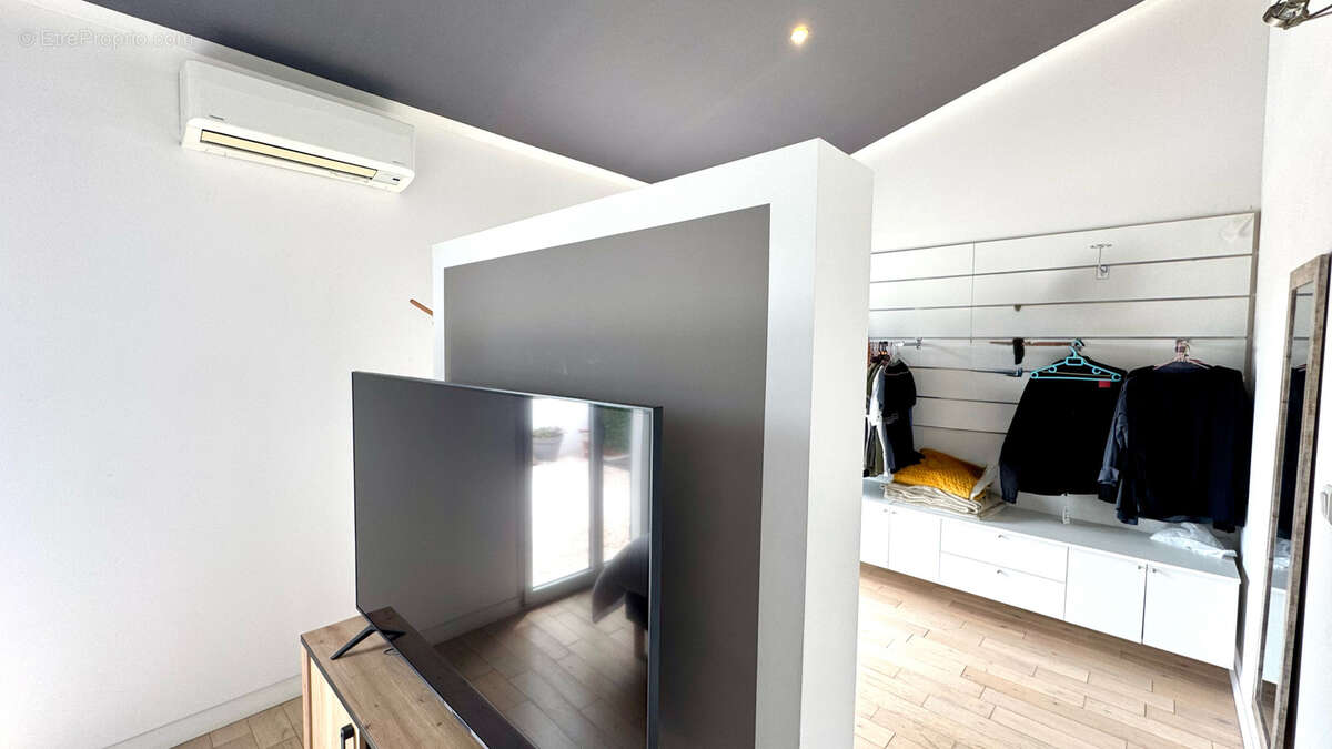 Maison à SAINT-CYPRIEN