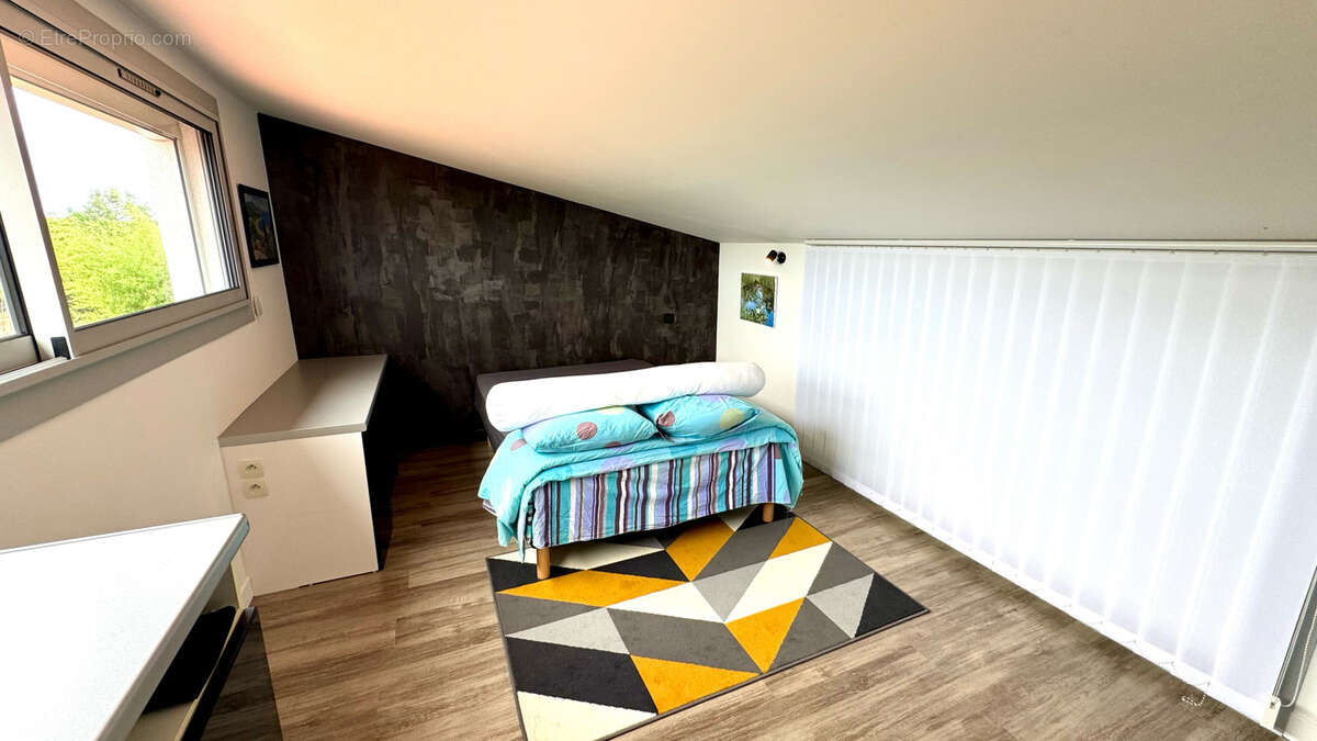 Maison à SAINT-CYPRIEN