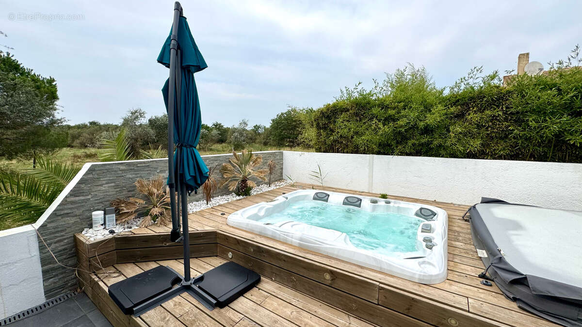 Maison à SAINT-CYPRIEN