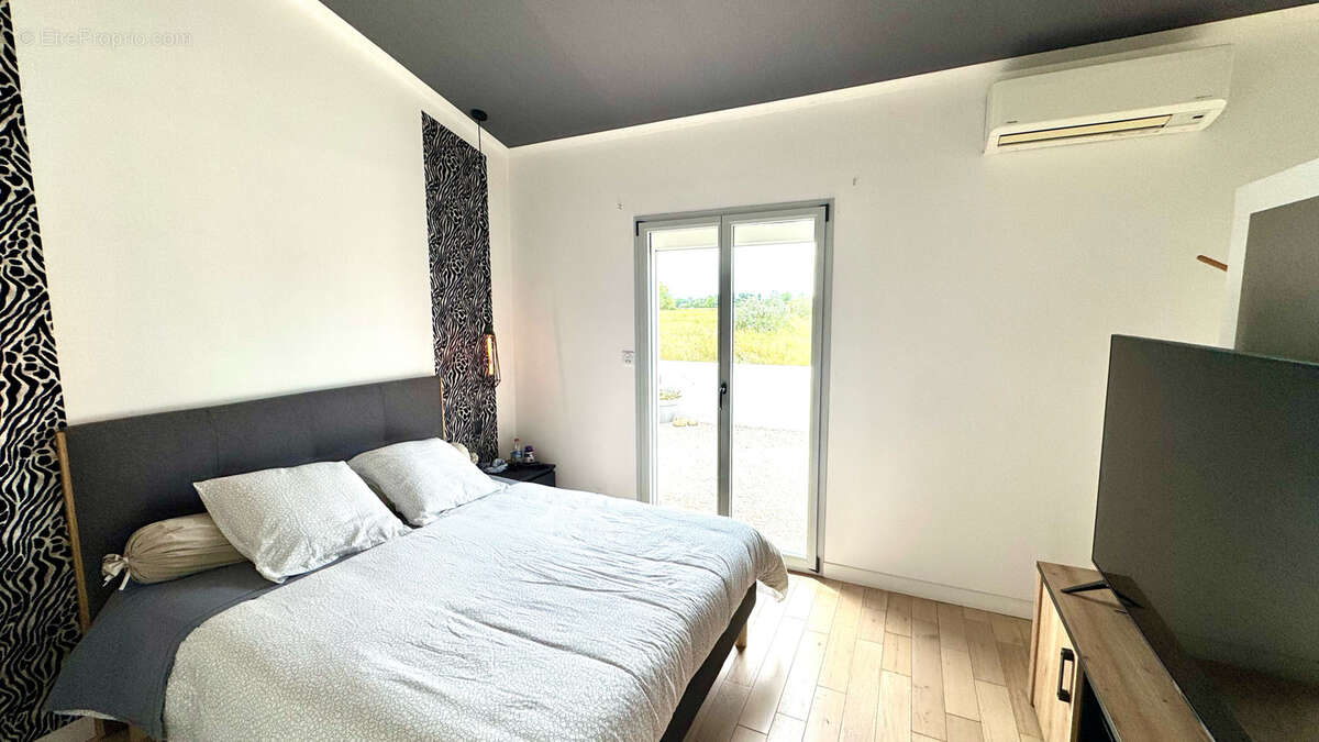 Maison à SAINT-CYPRIEN