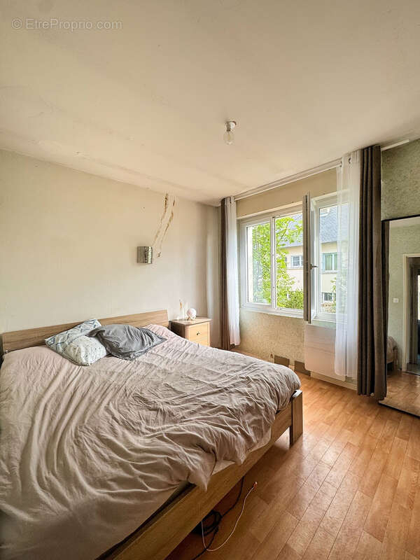 Maison à LUC-LA-PRIMAUBE