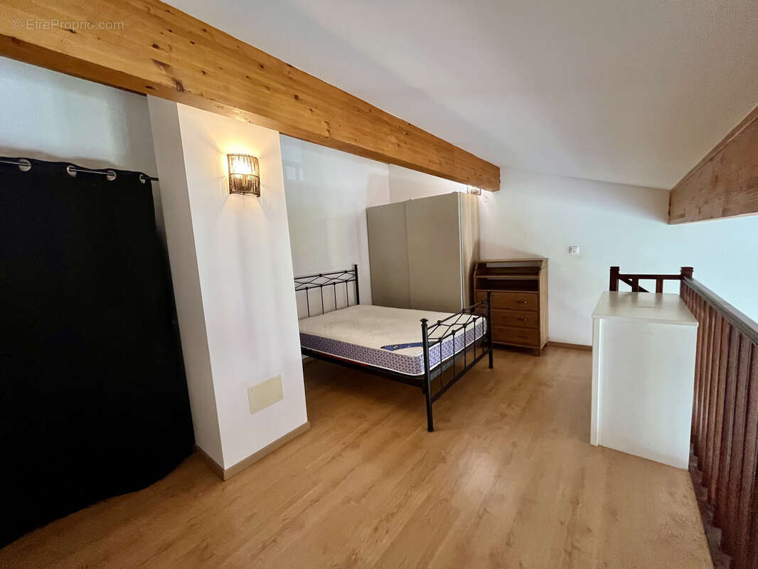 Appartement à SIX-FOURS-LES-PLAGES