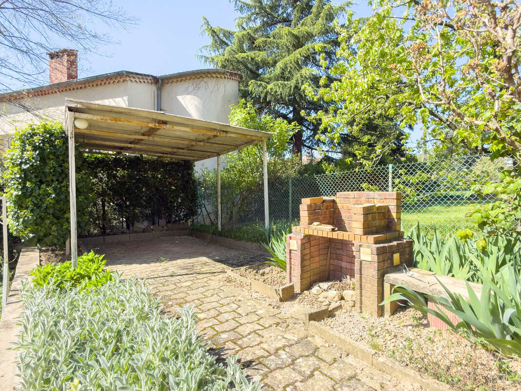 Appartement à PRIVAS