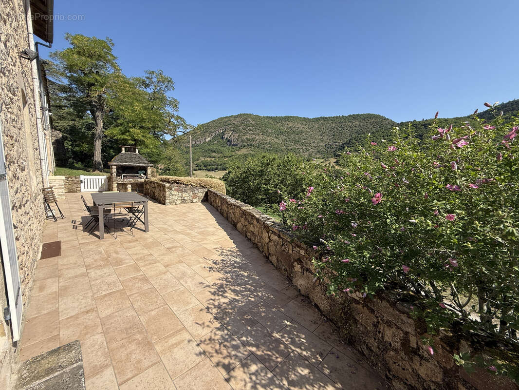 Maison à SAINT-AFFRIQUE