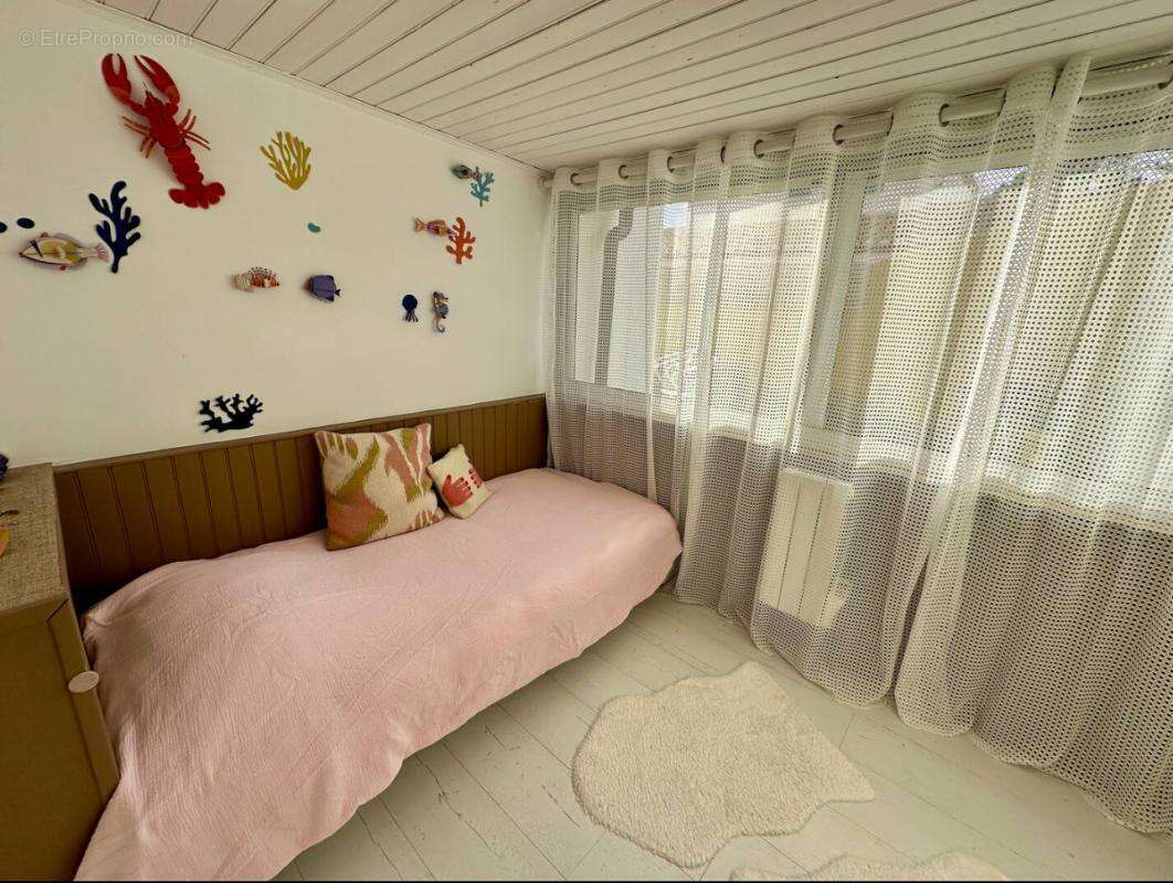 Maison à L&#039;EPINE