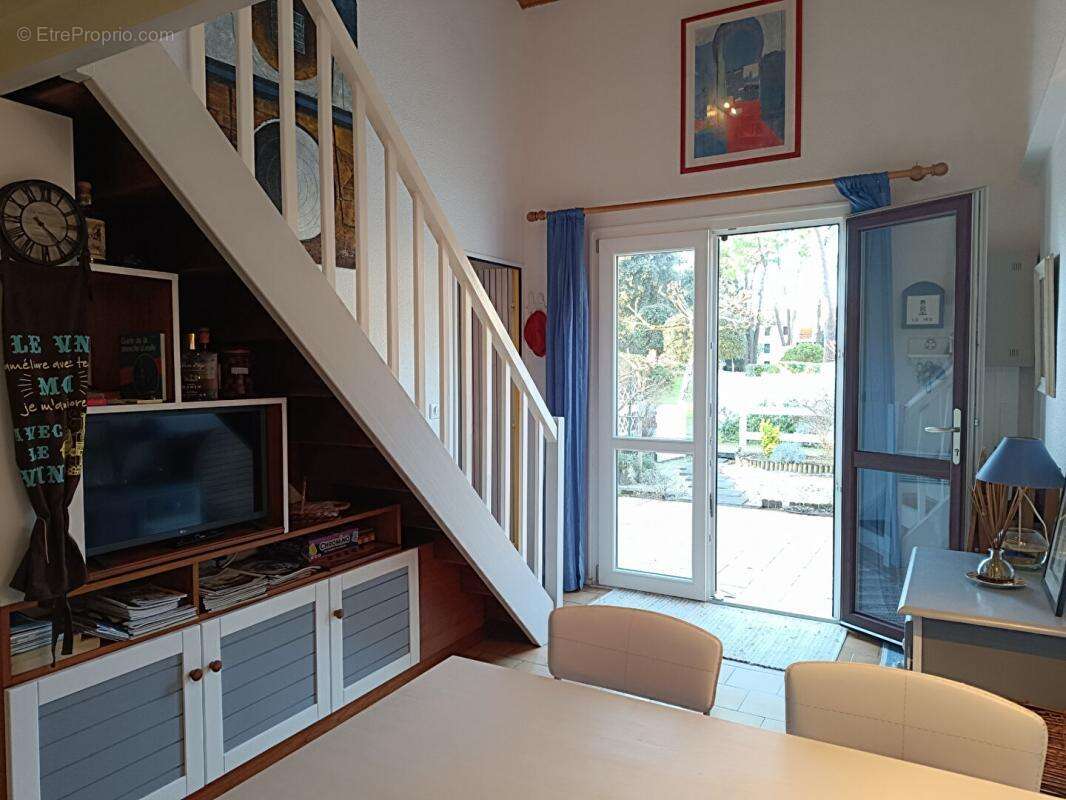 Maison à SAINT-GEORGES-DE-DIDONNE