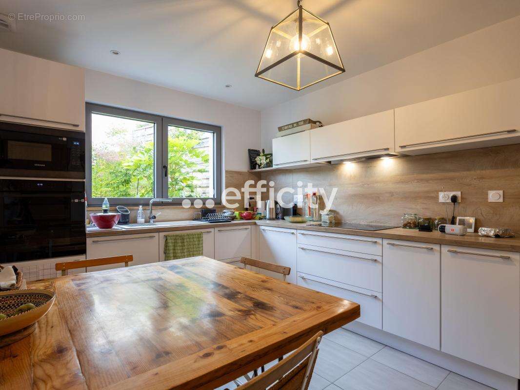 Maison à PLEUMEUR-BODOU