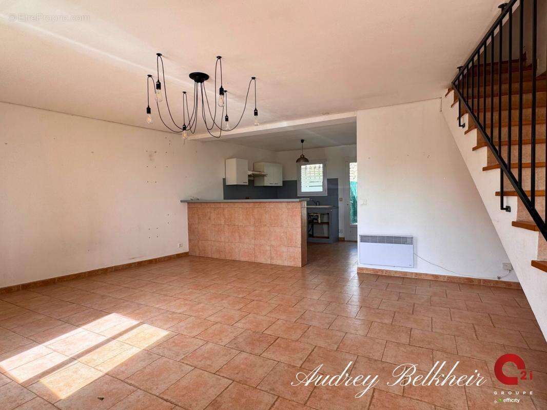 Maison à MONTIGNARGUES