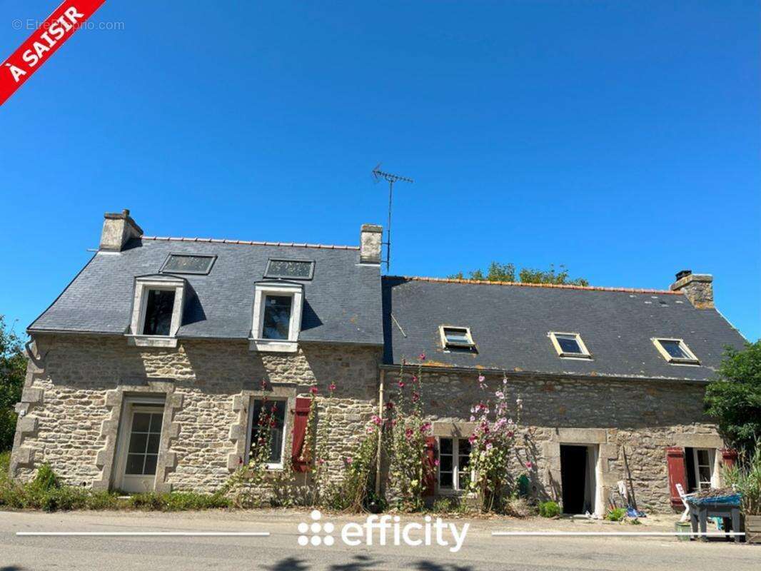 Maison à PLONEOUR-LANVERN