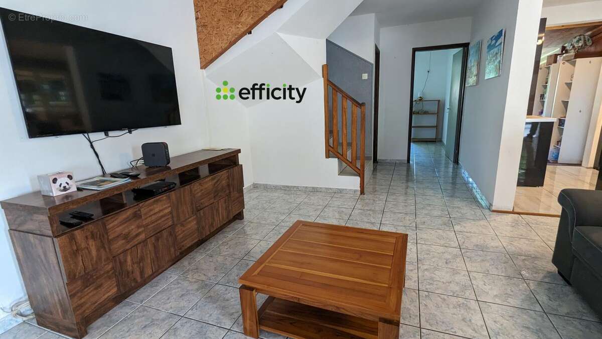 Maison à SAINTE-ROSE