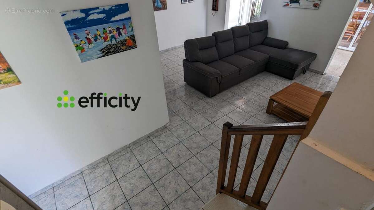 Maison à SAINTE-ROSE