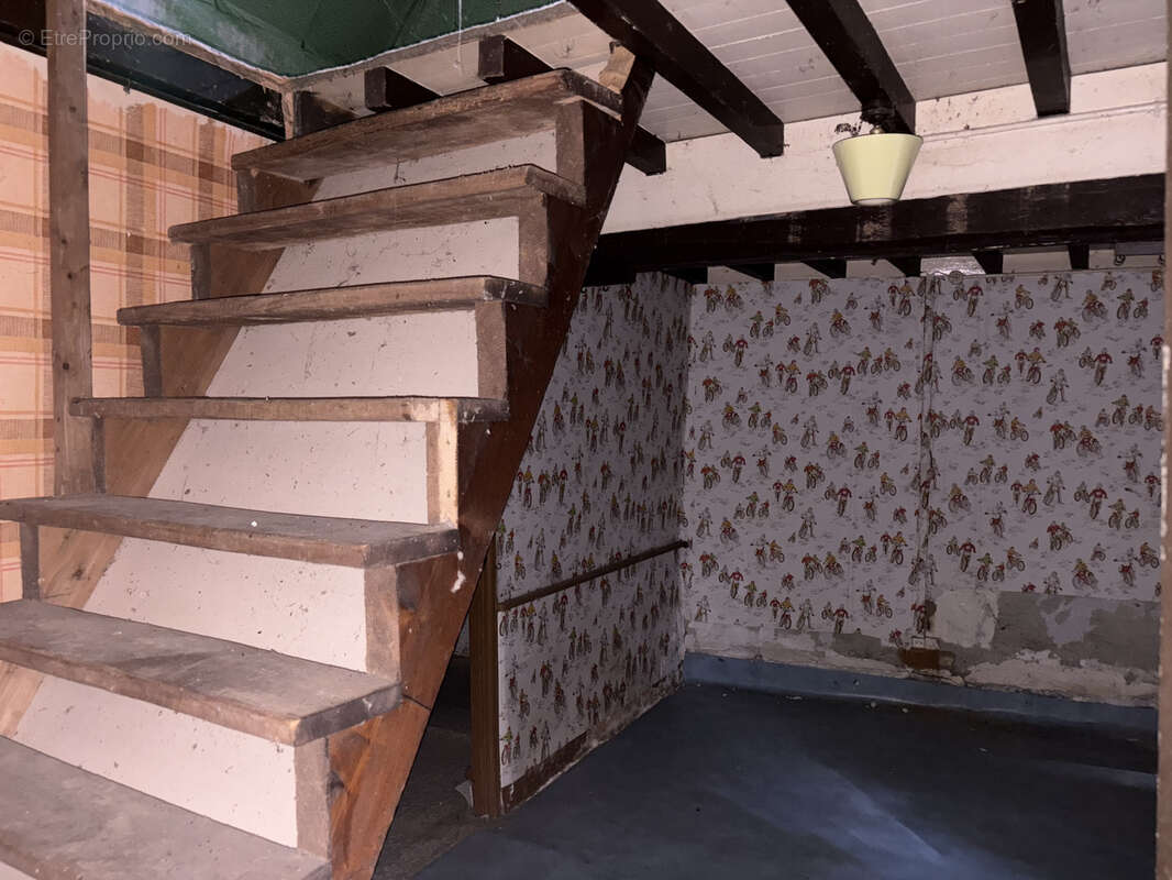 Maison à HORNOY-LE-BOURG