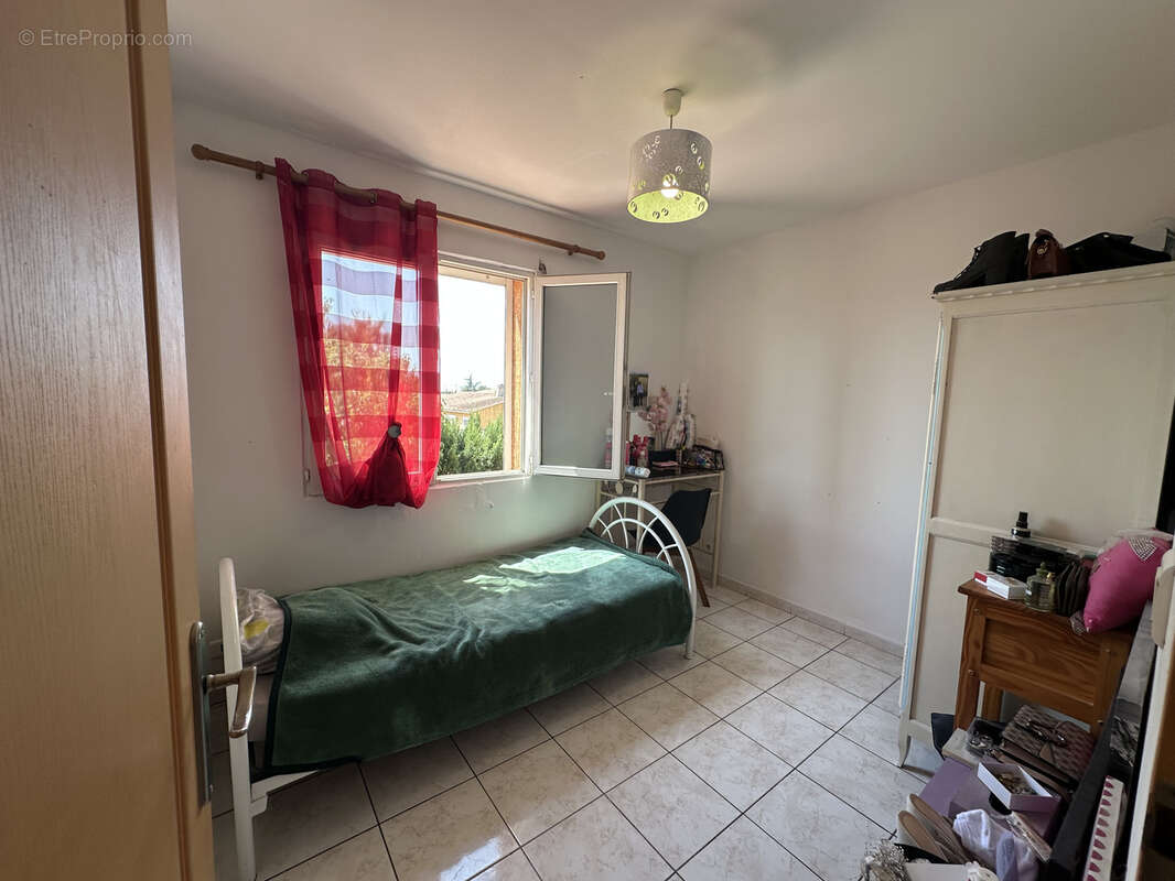 Maison à SAINT-GILLES