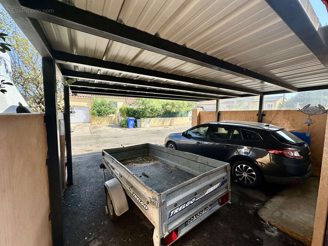 Maison à SAINT-GILLES