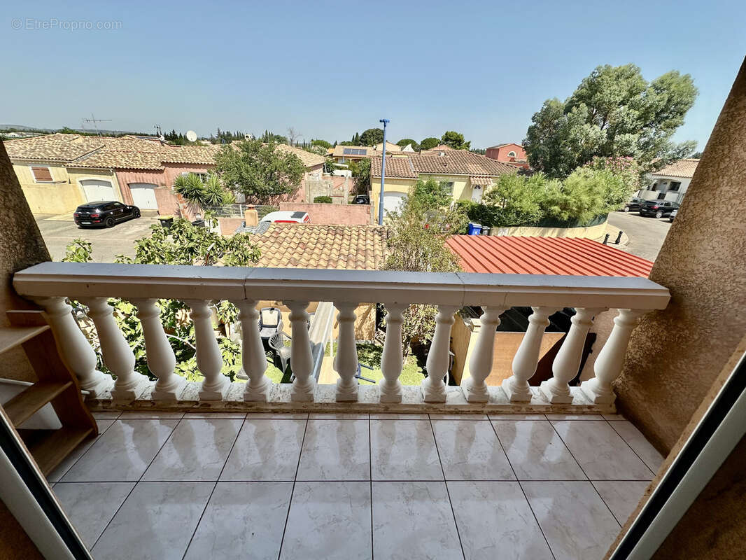 Maison à SAINT-GILLES