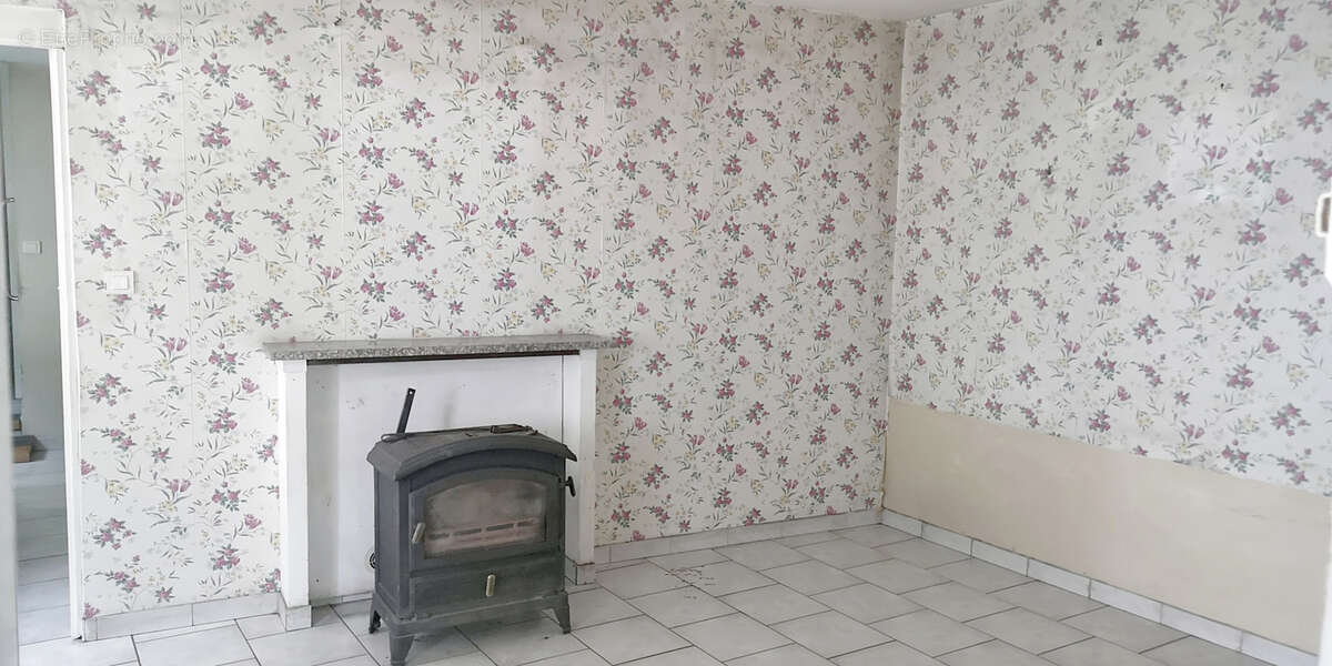 Maison à AVESNES-LE-COMTE