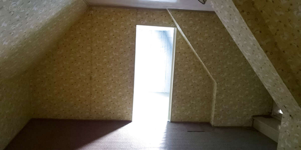 Maison à AVESNES-LE-COMTE