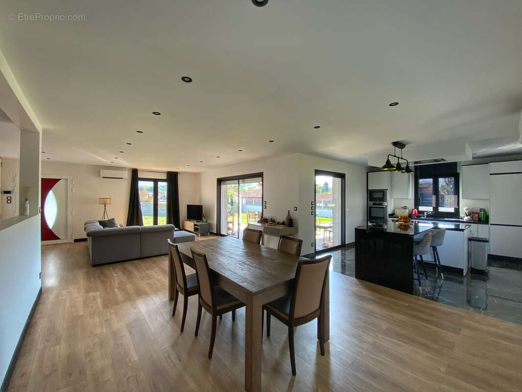 Maison à SAINT-JEAN-PIED-DE-PORT