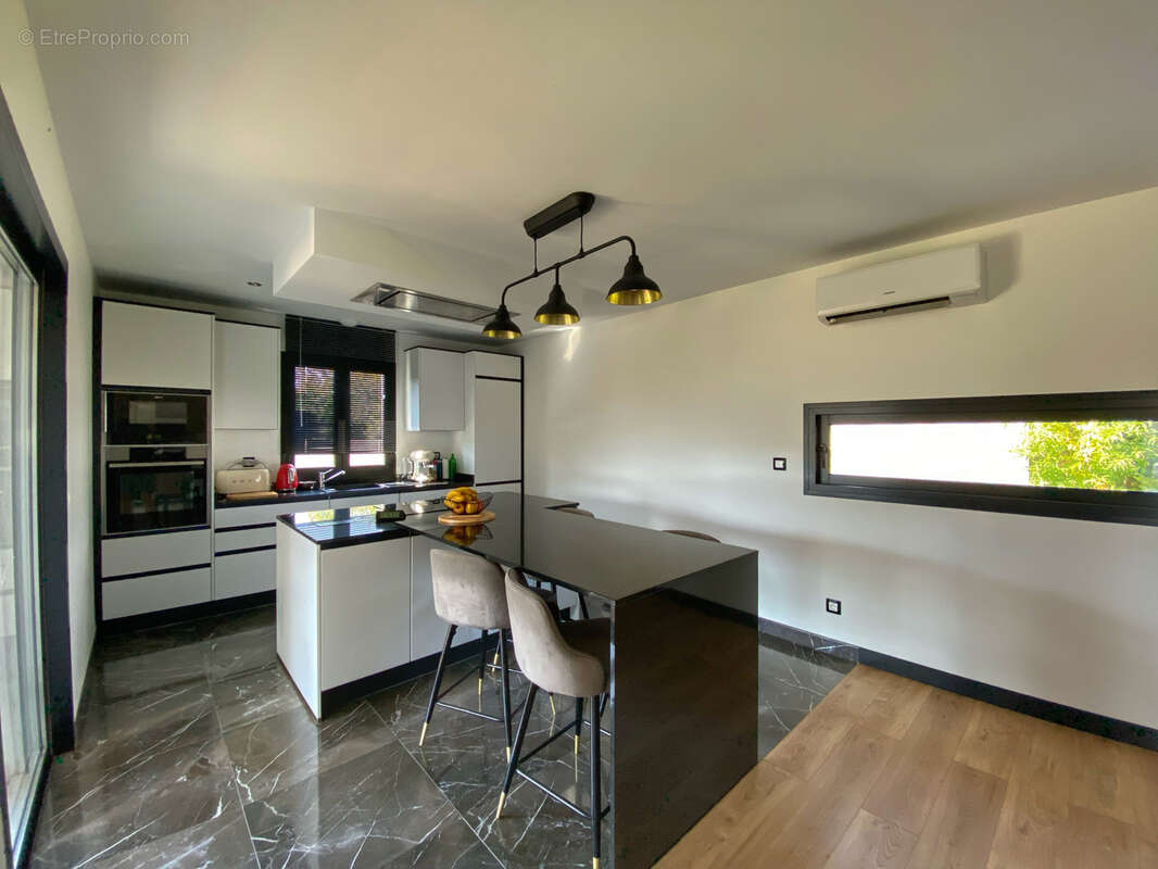 Maison à SAINT-JEAN-PIED-DE-PORT