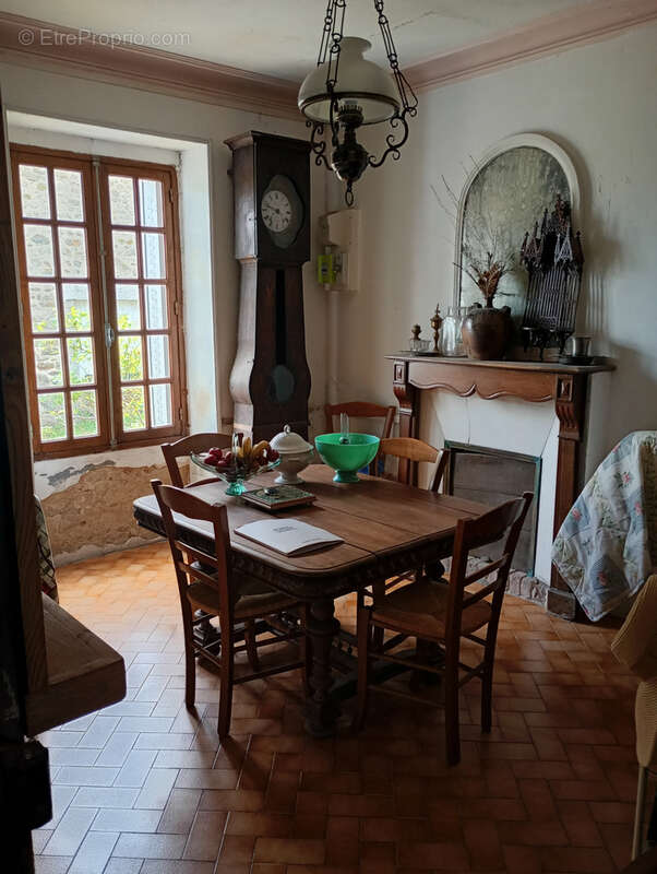 Maison à LE DONZEIL