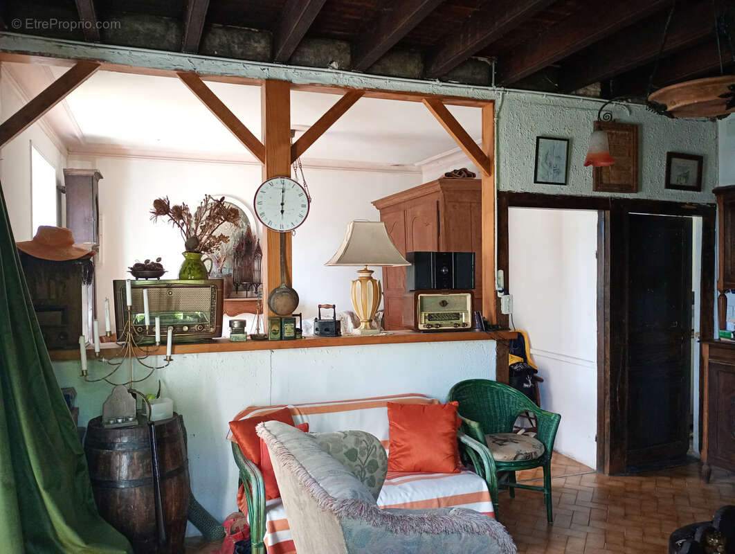 Maison à LE DONZEIL