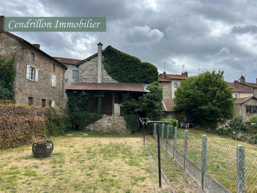 Maison à BOURGANEUF