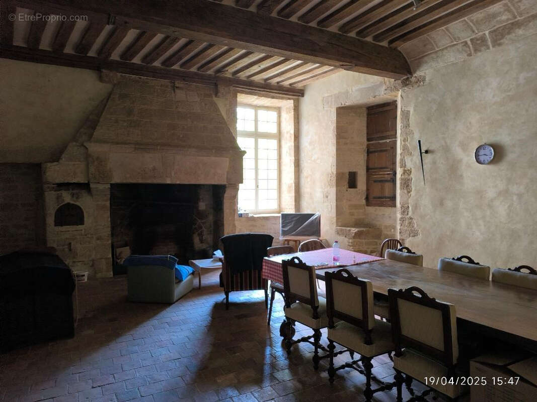 Maison à LA HOUBLONNIERE