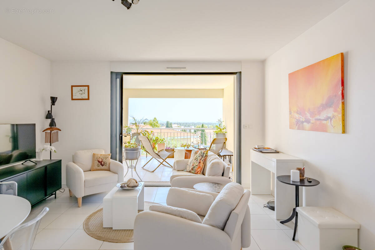 Appartement à HYERES