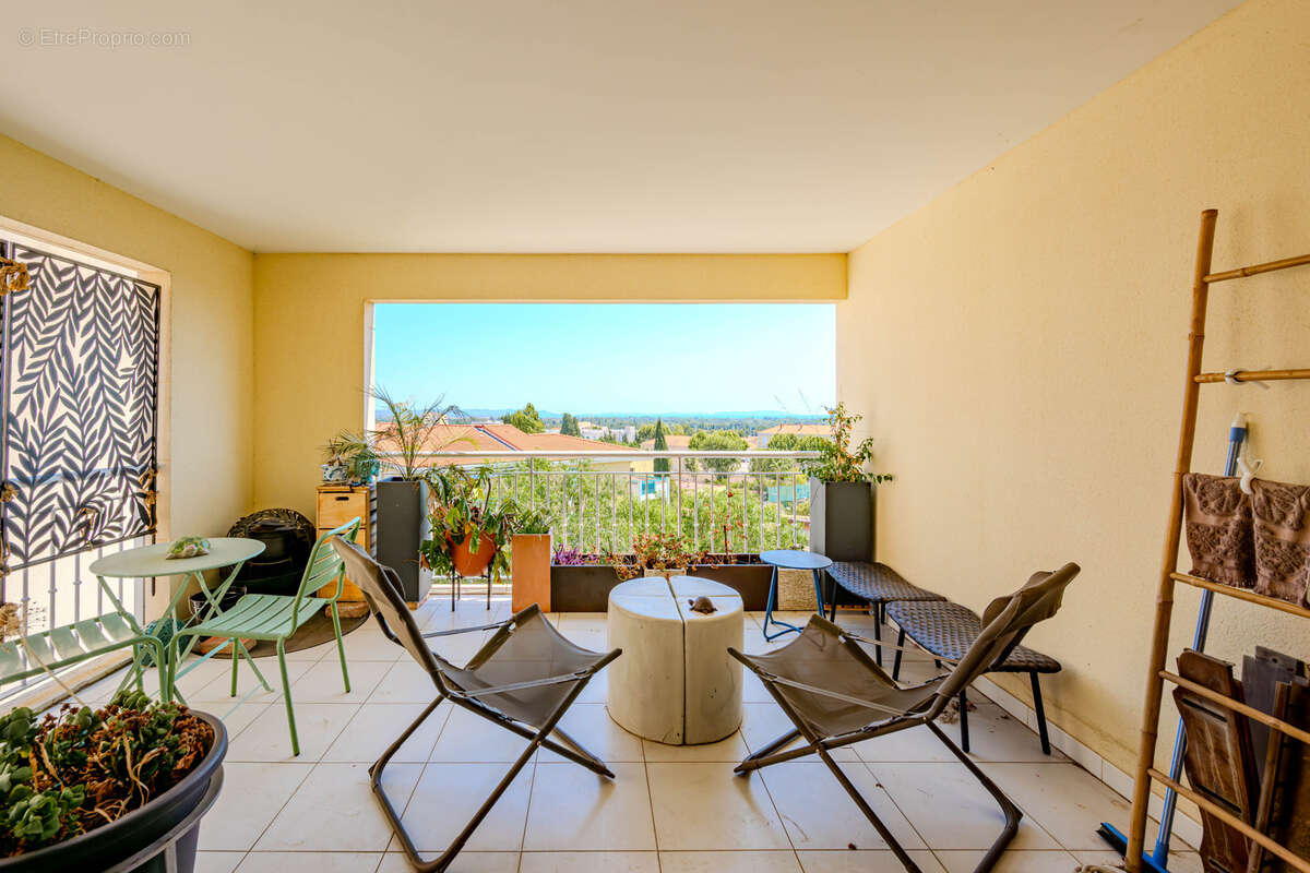 Appartement à HYERES