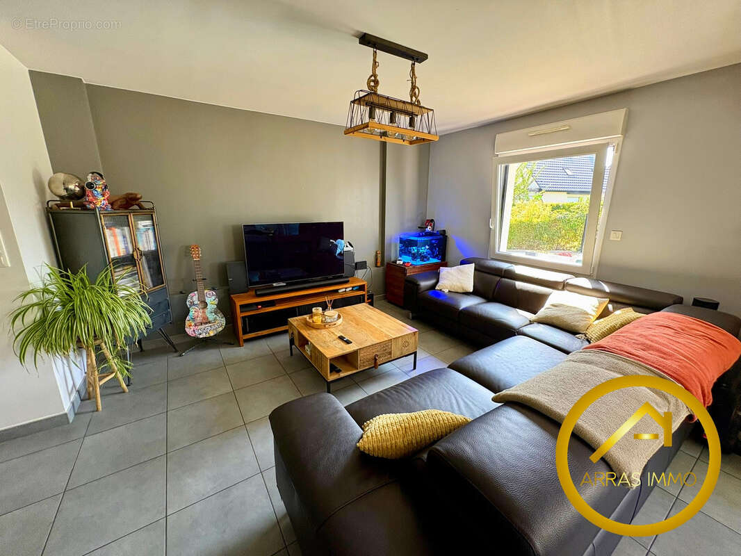 Maison à HENIN-SUR-COJEUL