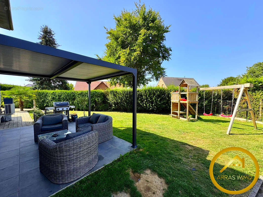 Maison à HENIN-SUR-COJEUL