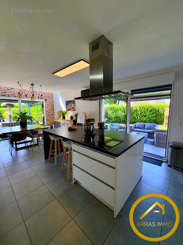 Maison à HENIN-SUR-COJEUL