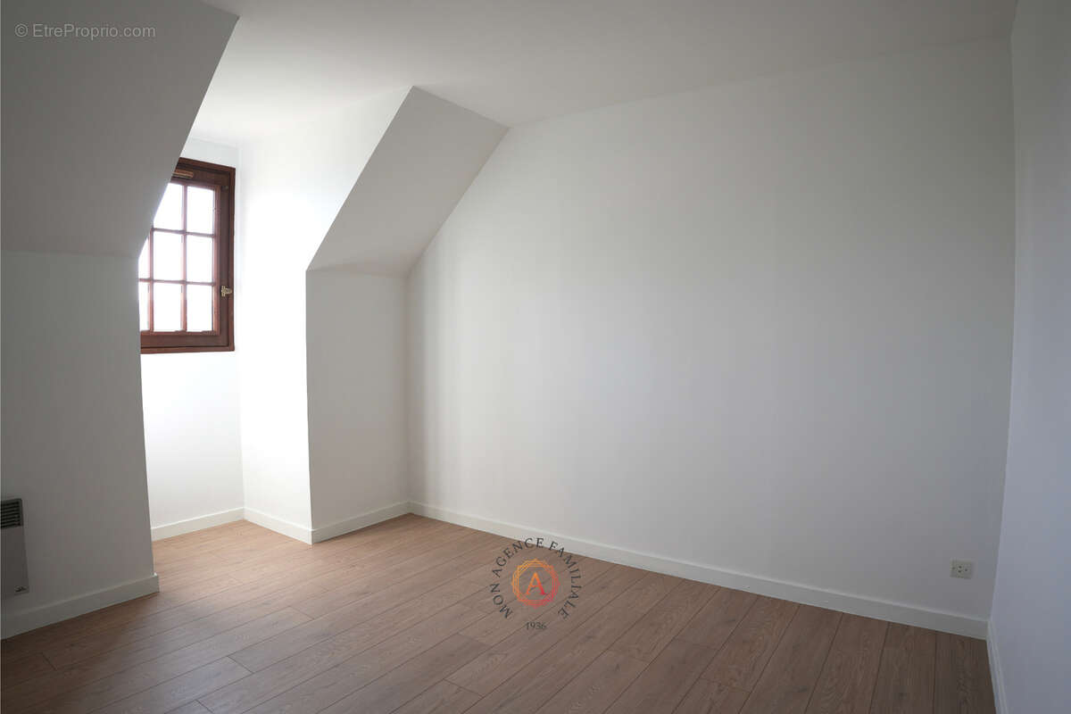 Maison à BELLERIVE-SUR-ALLIER