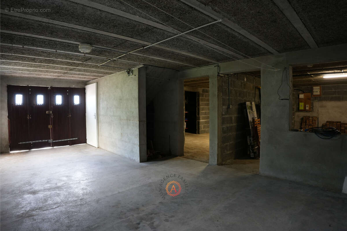 Maison à BELLERIVE-SUR-ALLIER