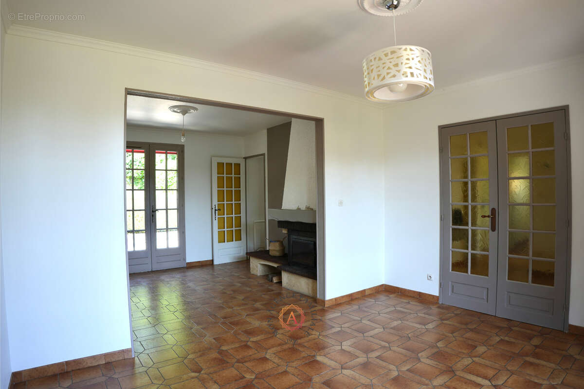 Maison à BELLERIVE-SUR-ALLIER