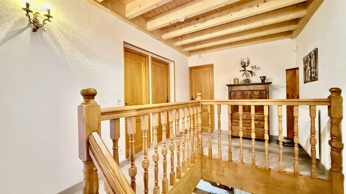 Maison à DIVONNE-LES-BAINS