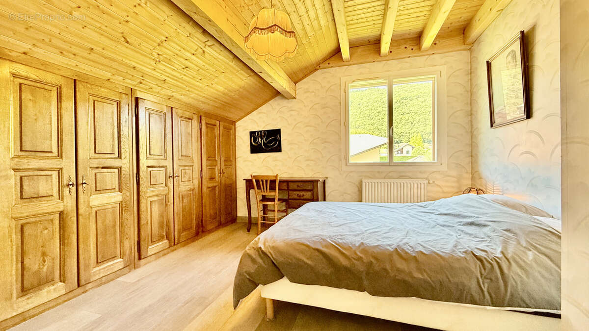 Maison à DIVONNE-LES-BAINS