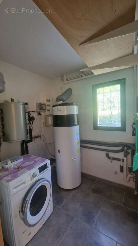 Maison à MONTELIMAR