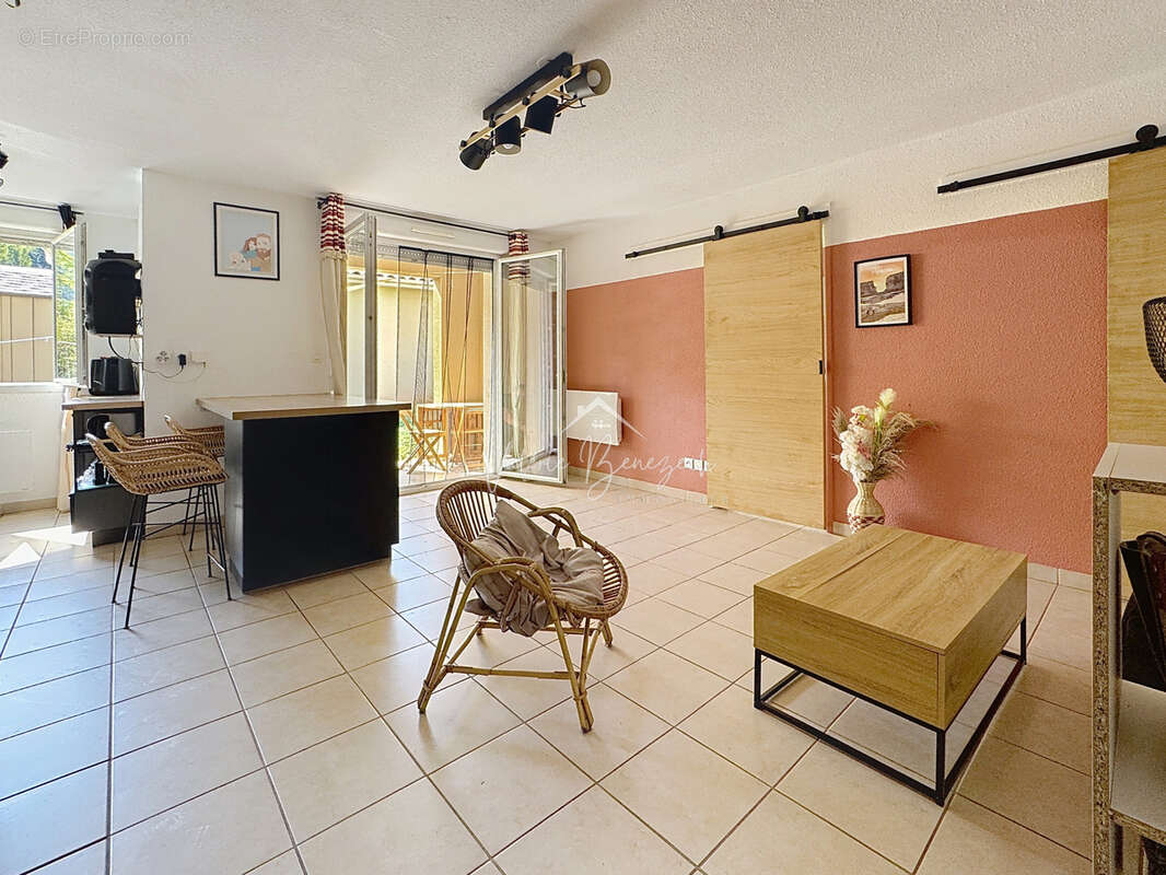 Appartement à SAINT-AFFRIQUE