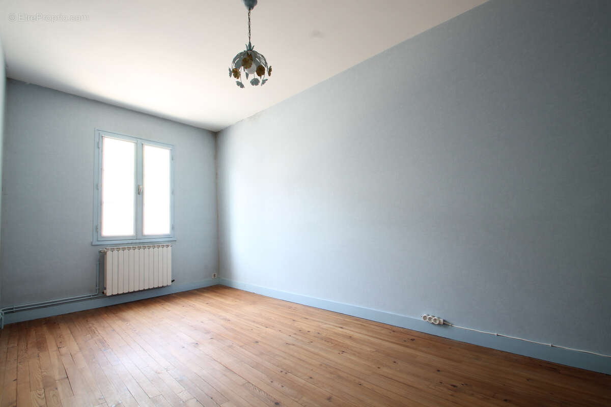 Maison à SAINT-CESAIRE