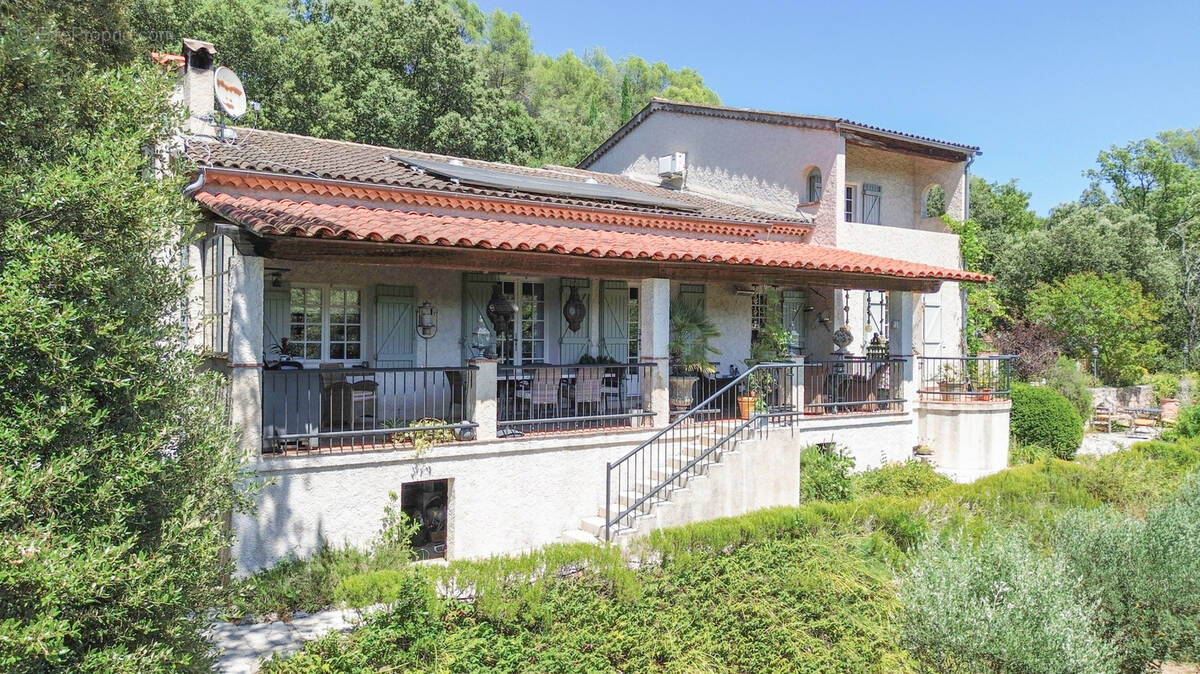 Maison à DRAGUIGNAN