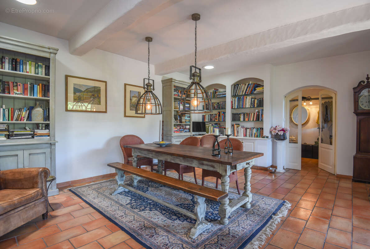 Maison à DRAGUIGNAN