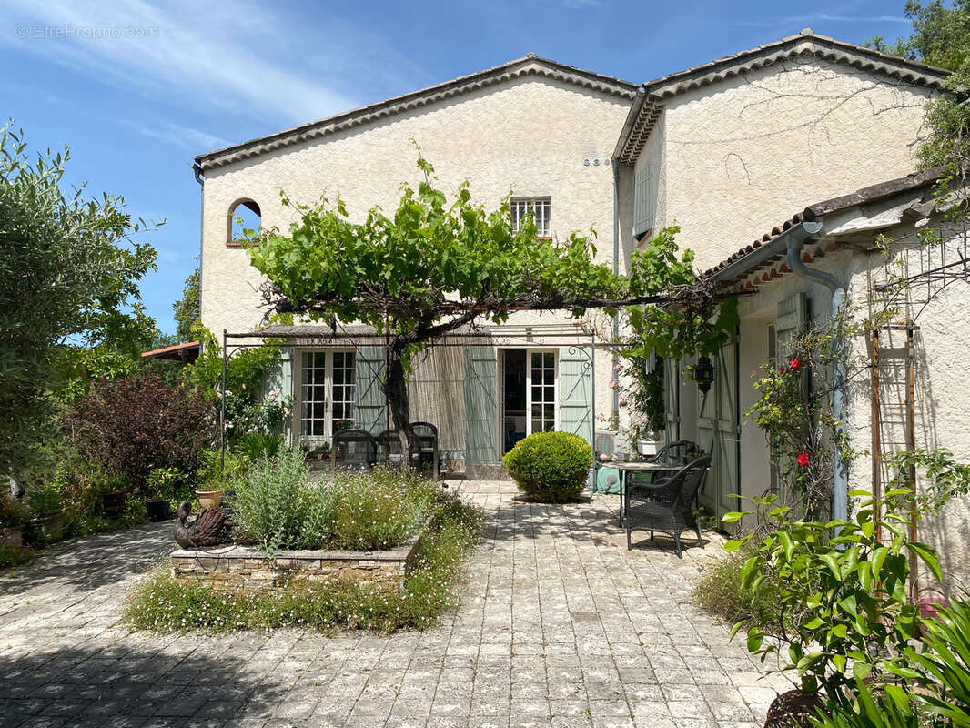 Maison à DRAGUIGNAN