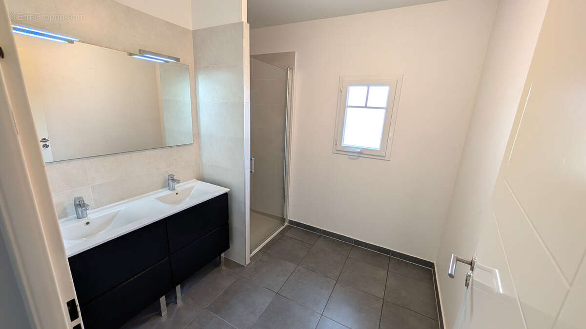 Appartement à URRUGNE