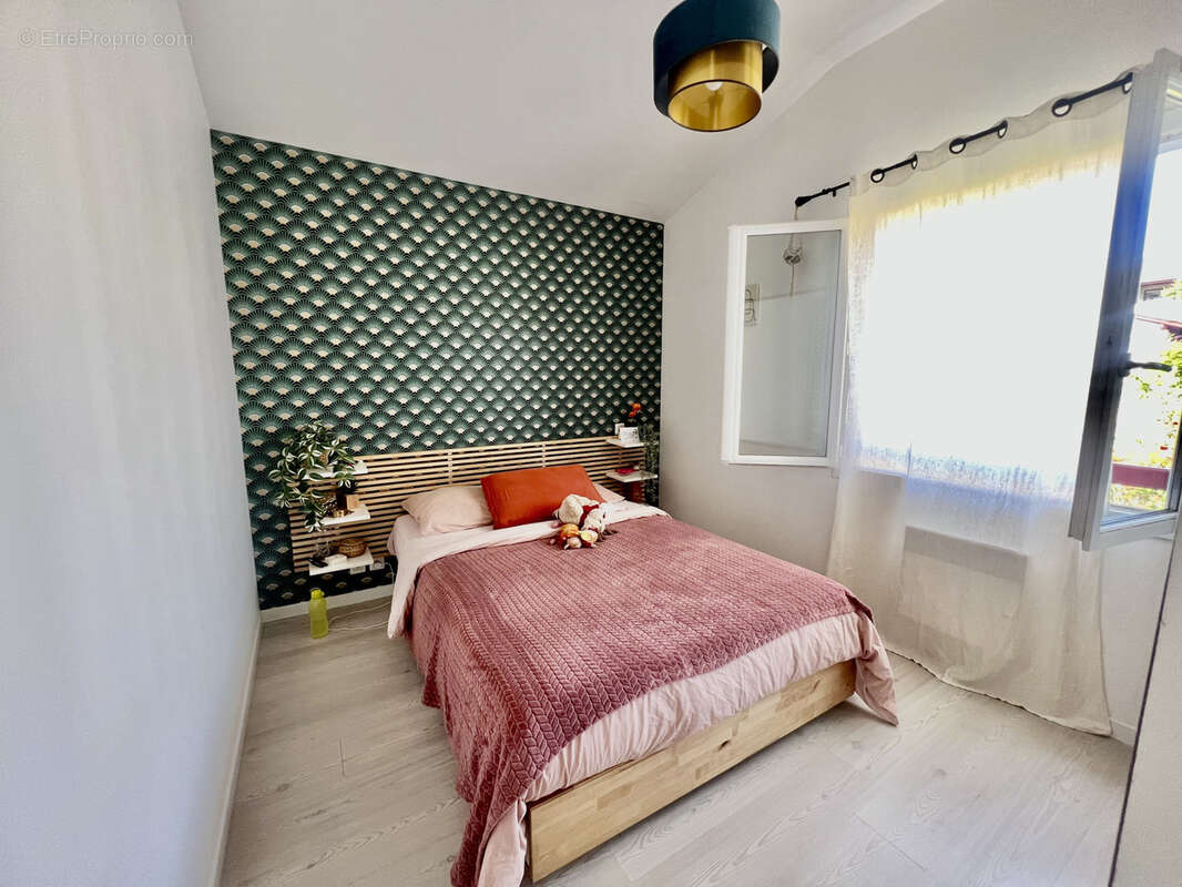 Maison à BASSUSSARRY